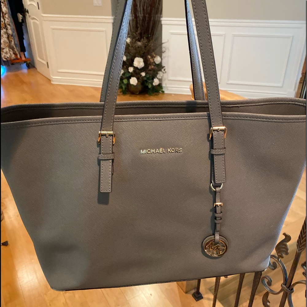 Michael Kors leather bag